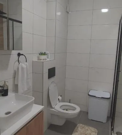 Apartmani Sarah 4 Tuzla Exterior photo
